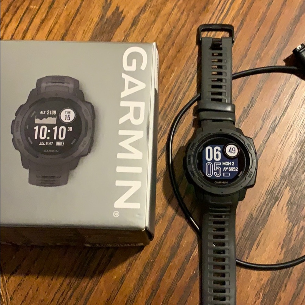 Garmin Instinct